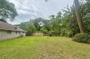 368 Johnson St, Woodville, TX 75979 - Photo 27