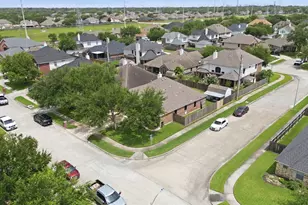 2121 Sugar Hill Dr, Deer Park, TX 77536 - Photo 31
