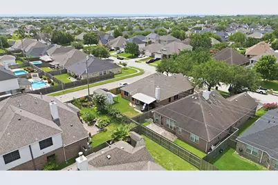 2121 Sugar Hill Drive, Deer Park, TX 77536 - Photo 33