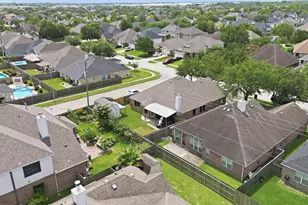 2121 Sugar Hill Dr, Deer Park, TX 77536 - Photo 33