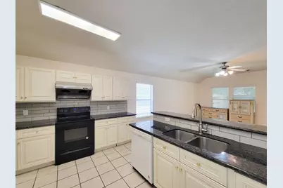 3010 Stonecross Lane, Dickinson, TX 77539 - Photo 19