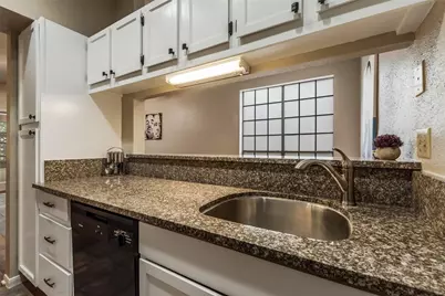 8055 Cambridge Street #43, Houston, TX 77054 - Photo 13