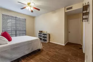 8055 Cambridge St, Houston, TX 77054 - Photo 21