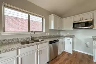21410 Lark Creek Ln, Katy, TX 77449 - Photo 5