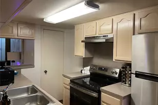 2118 Strand St, Galveston, TX 77550 - Photo 11