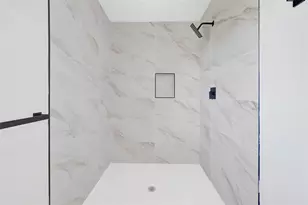 6211 Linnhaven Dr, Houston, TX 77072 - Photo 15