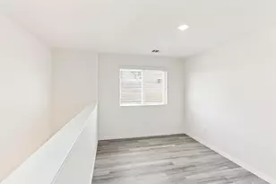 12035 Munich Dr, Houston, TX 77044 - Photo 11