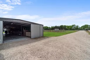 15308 Hubenak, Needville, TX 77461 - Photo 43