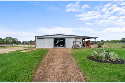 15308 Hubenak, Needville, TX 77461 - Photo 41