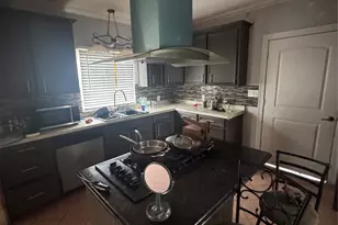 880 Prairie St, Beaumont, TX 77701 - Photo 5
