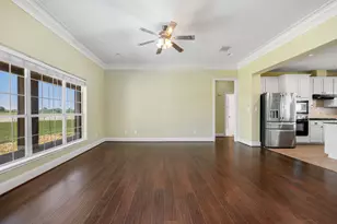 2527 Settler's Way Dr, Sealy, TX 77474 - Photo 5