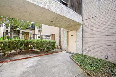 8427 Hearth Drive Drive #2, Houston, TX 77054 - Photo 3