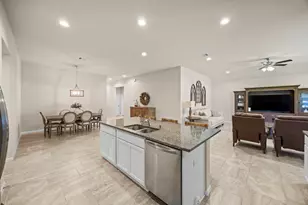 519 Yellow Bullhead Ct, Rosenberg, TX 77469 - Photo 11