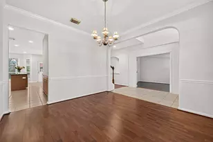 12110 Laurel Ct, Stafford, TX 77477 - Photo 11
