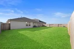 8027 Milam Ln, Rosharon, TX 77583 - Photo 19