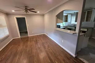 5503 Rue St, Houston, TX 77033 - Photo 3