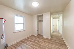 200 Bowie St, Hallettsville, TX 77964 - Photo 19