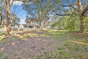 123 Burwell Rd, Highlands, TX 77562 - Photo 31