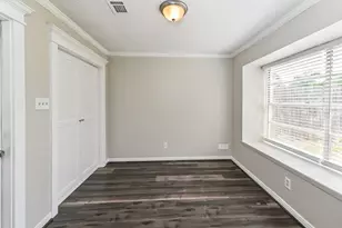 9702 Desert Flower Ln, Houston, TX 77086 - Photo 9