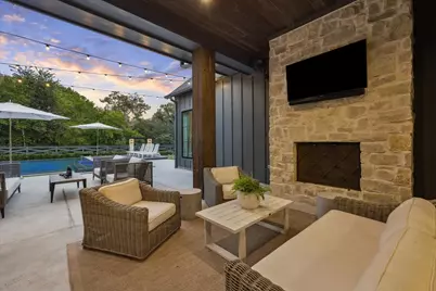 1525 Travis Street, Columbus, TX 78934 - Photo 33