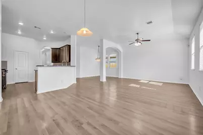 4707 Waukegan Road, Conroe, TX 77306 - Photo 7