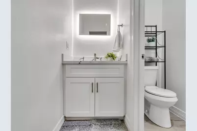 7923 Bonaire Street, Houston, TX 77028 - Photo 25