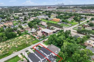 7923 Bonaire St, Houston, TX 77028 - Photo 33