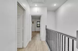 7923 Bonaire St, Houston, TX 77028 - Photo 15