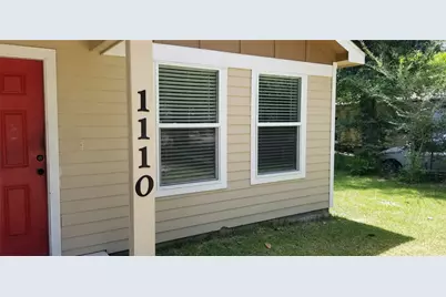 1110 N 9th Street, Conroe, TX 77301 - Photo 3