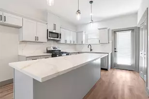 9916 Dipping Woods St, Houston, TX 77076 - Photo 3