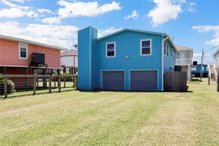 315 Coral Ct, Surfside Beach, TX 77541 - Photo 31