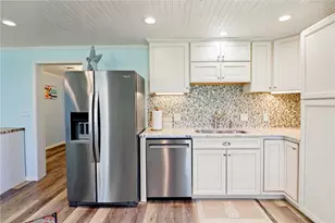 315 Coral Ct, Surfside Beach, TX 77541 - Photo 3