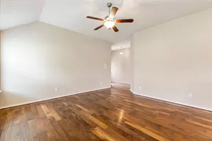 8746 Sunny Gallop Dr, Tomball, TX 77375 - Photo 9