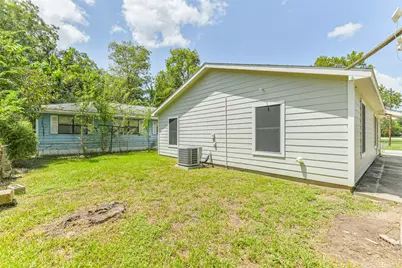617 Avenue I, Conroe, TX 77301 - Photo 17