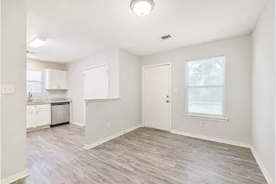 617 Avenue I, Conroe, TX 77301 - Photo 7