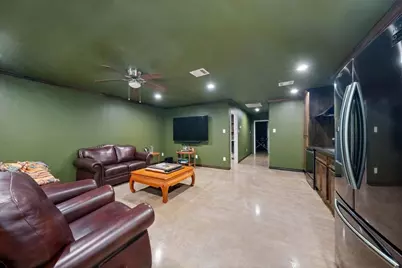 32956 Londonderry Drive, Waller, TX 77484 - Photo 11