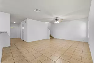 822 Grand Plains Dr, Houston, TX 77090 - Photo 5