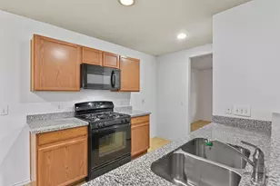 822 Grand Plains Dr, Houston, TX 77090 - Photo 11