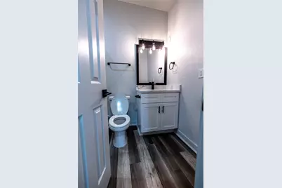 102 Marsden St #4, Houston, TX 77011 - Photo 13