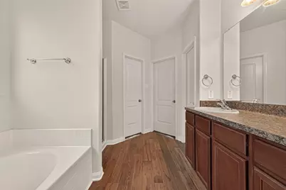 10876 S Lake Mist Lane, Willis, TX 77318 - Photo 37
