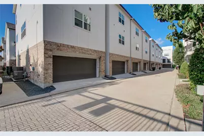 1262 N Post Oak Road #A, Houston, TX 77055 - Photo 7