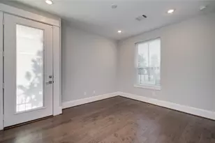 1262 N Post Oak Rd, Houston, TX 77055 - Photo 11