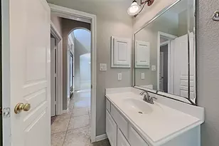 12402 Santiago Cove Ln, Houston, TX 77041 - Photo 17