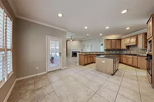 12402 Santiago Cove Ln, Houston, TX 77041 - Photo 7