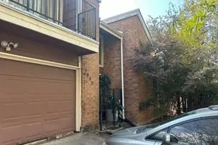 7607 Secretariat Ln, Houston, TX 77071 - Photo 3