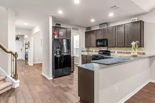 2325 Garden Square Path, Spring, TX 77386 - Photo 3