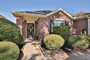 2014 Grand Park Dr, Missouri City, TX 77489 - Photo 1