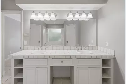 6611 Rippling Hollow Drive, Spring, TX 77379 - Photo 27