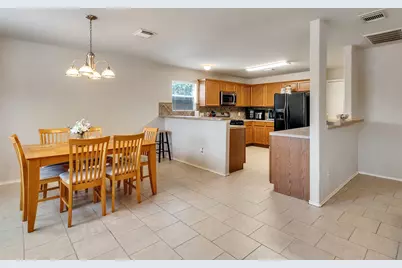 12707 Sandbur Valley Way, Houston, TX 77045 - Photo 13