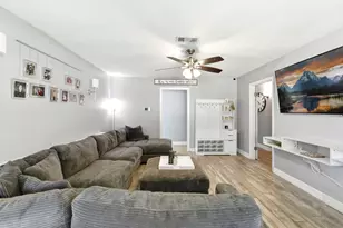 2405 Hillshire Dr, Deer Park, TX 77536 - Photo 5